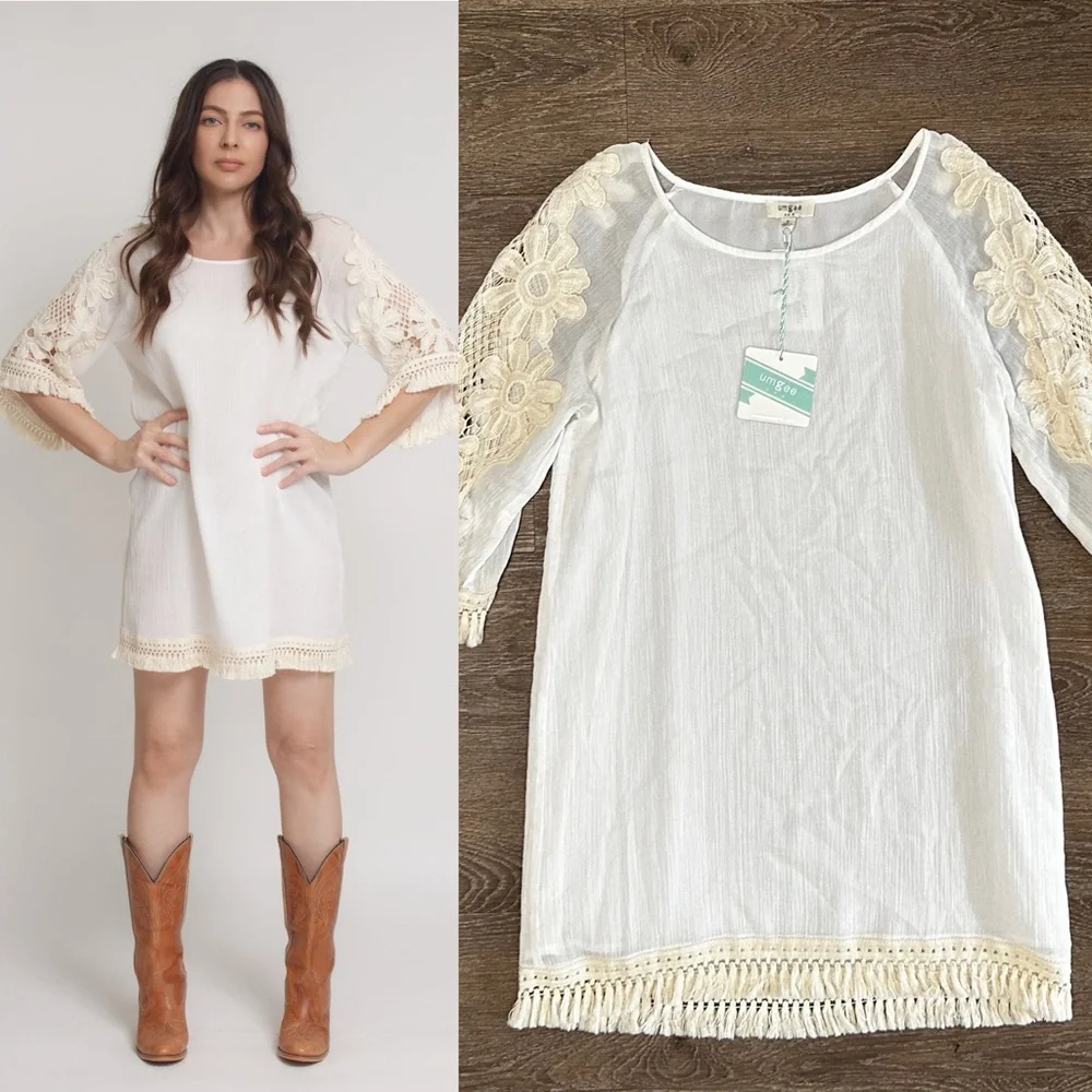 Umgee
Mini dress with floral crochet sleeves and fringe detail size S Small NWT - Picture 11 of 13